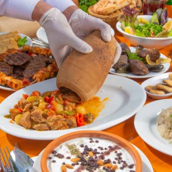 Etzade Restaurant Essiz Anadolu Lezzetleri Istanbul Havalimani Arnavutkoy